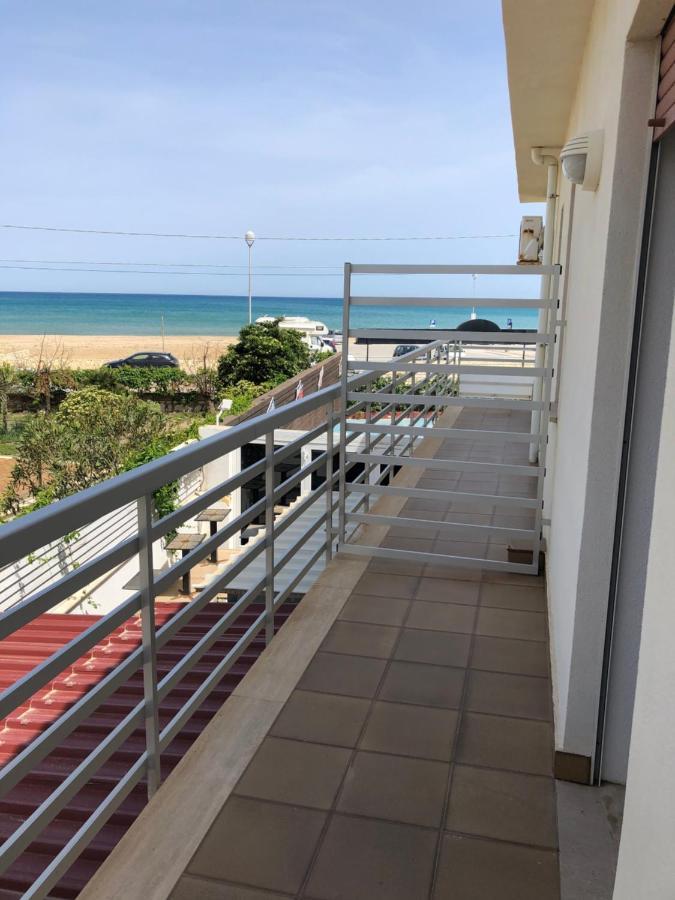 Casa Vacanze Playa 54 Кастелламмаре-дель-Голфо Экстерьер фото